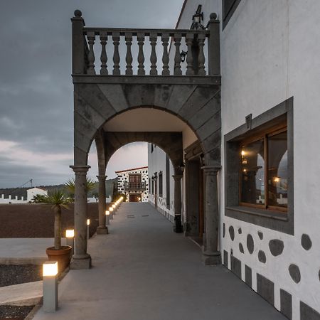 Hotel Melva Suite Firgas Екстериор снимка