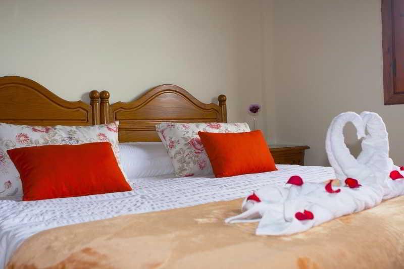 Hotel Melva Suite Firgas Екстериор снимка